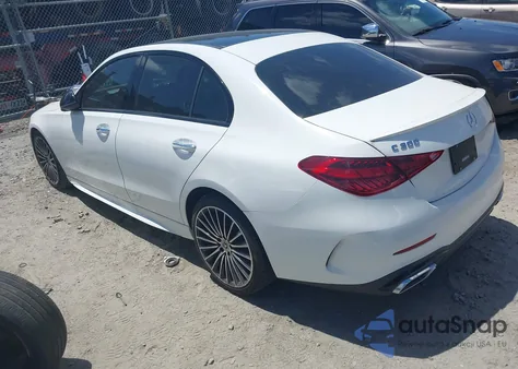 2023 Mercedes-Benz C 300 Sedan z USA, uszkodzony, nr VIN W1KAF4GB9PR090892